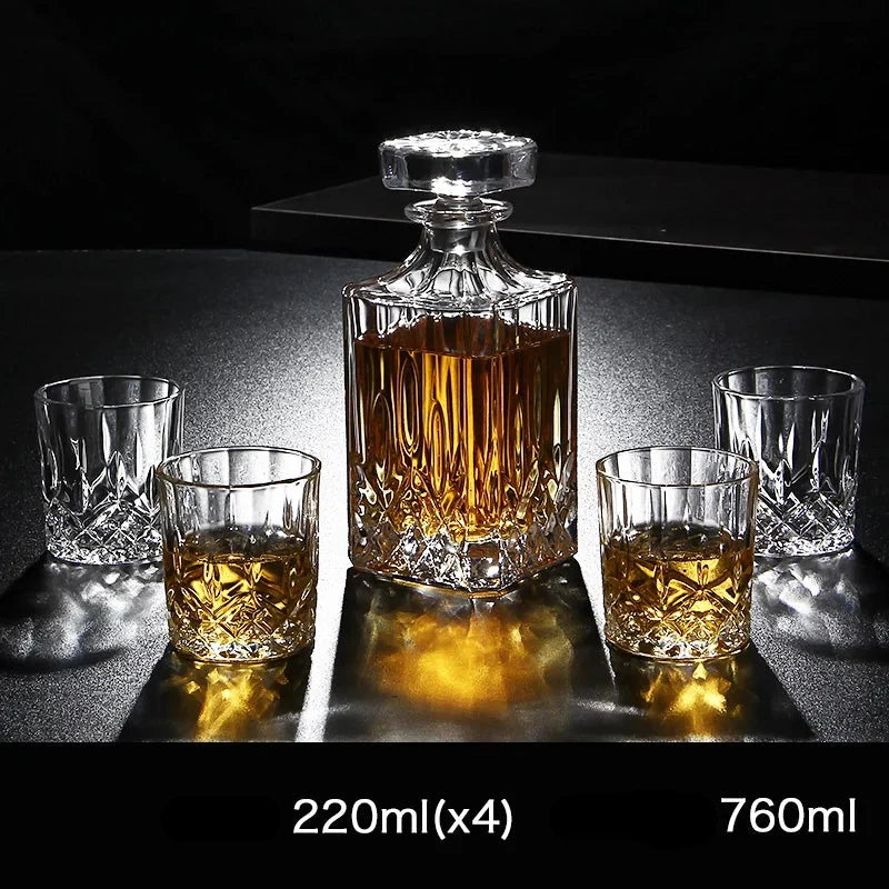 Karafa vodkához és whiskyhez - kristályüveg palack és pohár