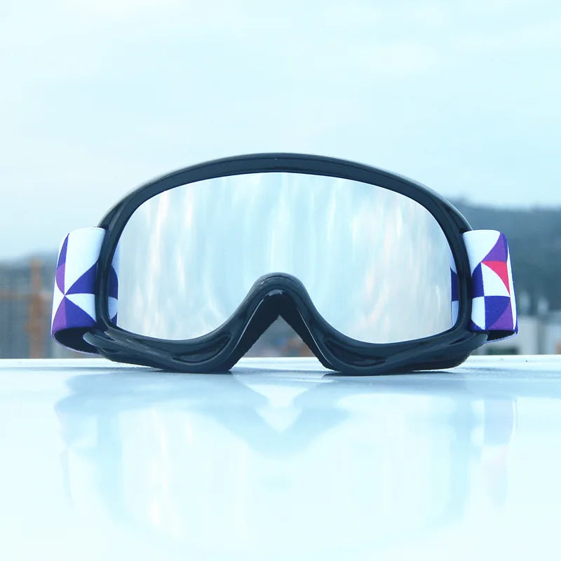 Gyerek snowboard és síszemüveg - több változatban