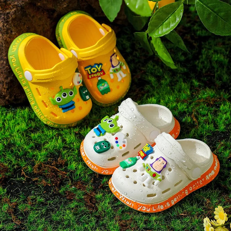 Gyerek nyári papucs Toy Story - több változatban