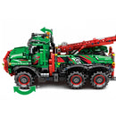 Műszaki autó motorral