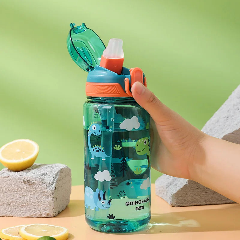 Baba itatós üveg állatokkal 600 ml - több változatban