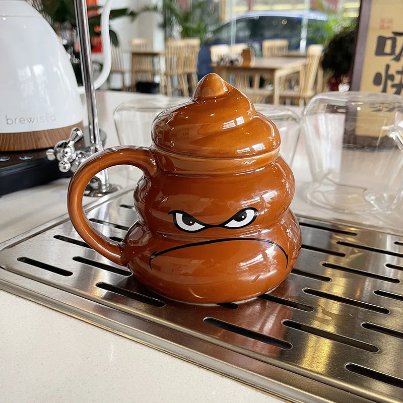 Vicces 3D bögre - kaki
