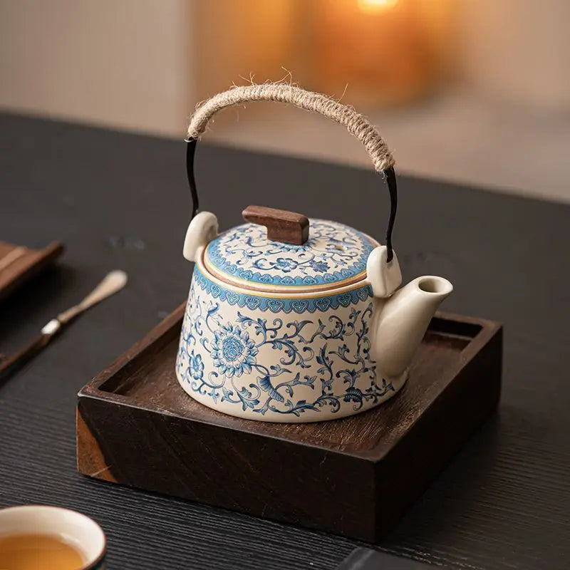 Hagyományos kínai porcelán teáskészlet