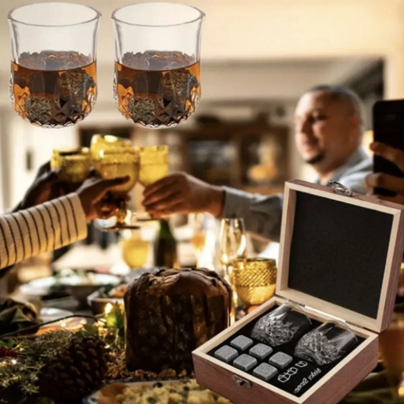 Elegáns whisky szett - pohár és hűtőkockák fadobozban