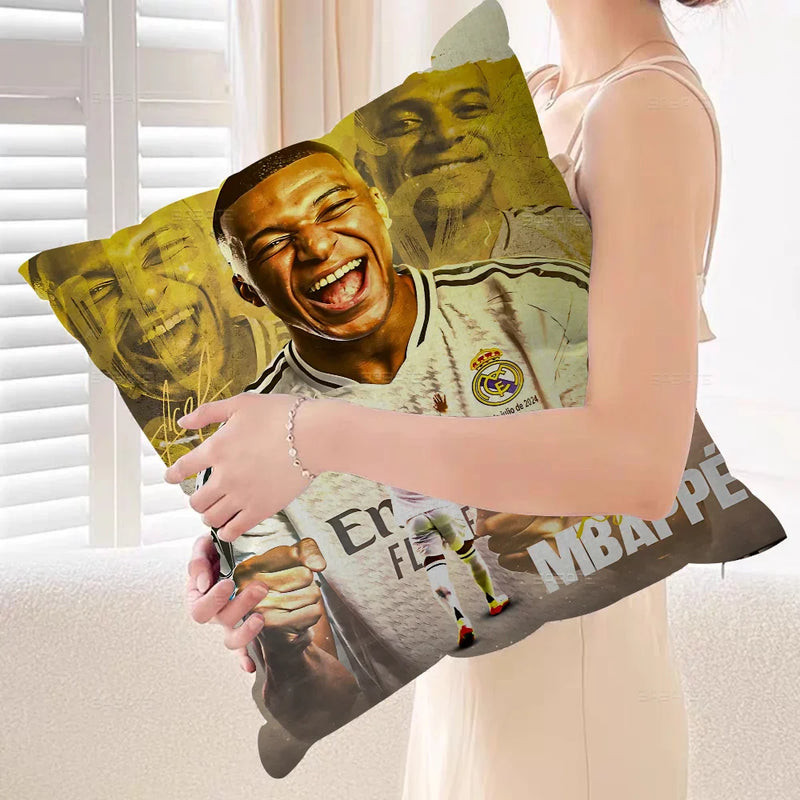 Párnahuzat Kylian Mbappé - több változatban