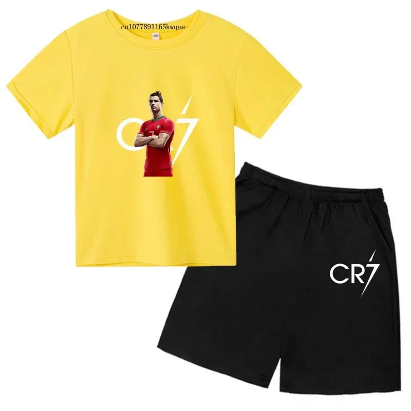 Gyerek nyári szett pólóval és rövidnadrággal Cristiano Ronaldo - több változatban