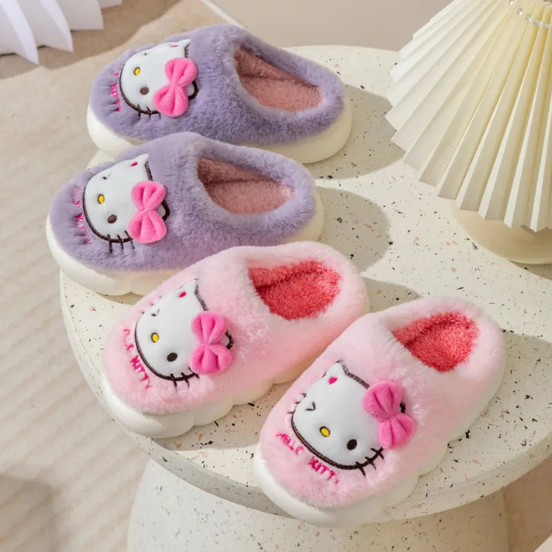 Hello Kitty lány papucs szőrmével - több változatban