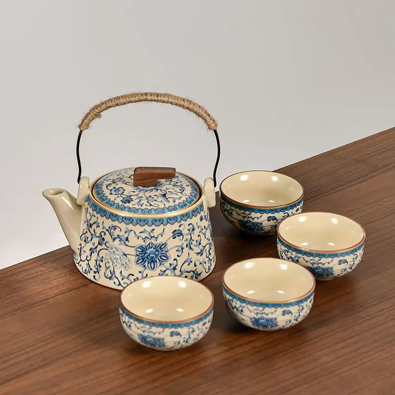 Hagyományos kínai porcelán teáskészlet