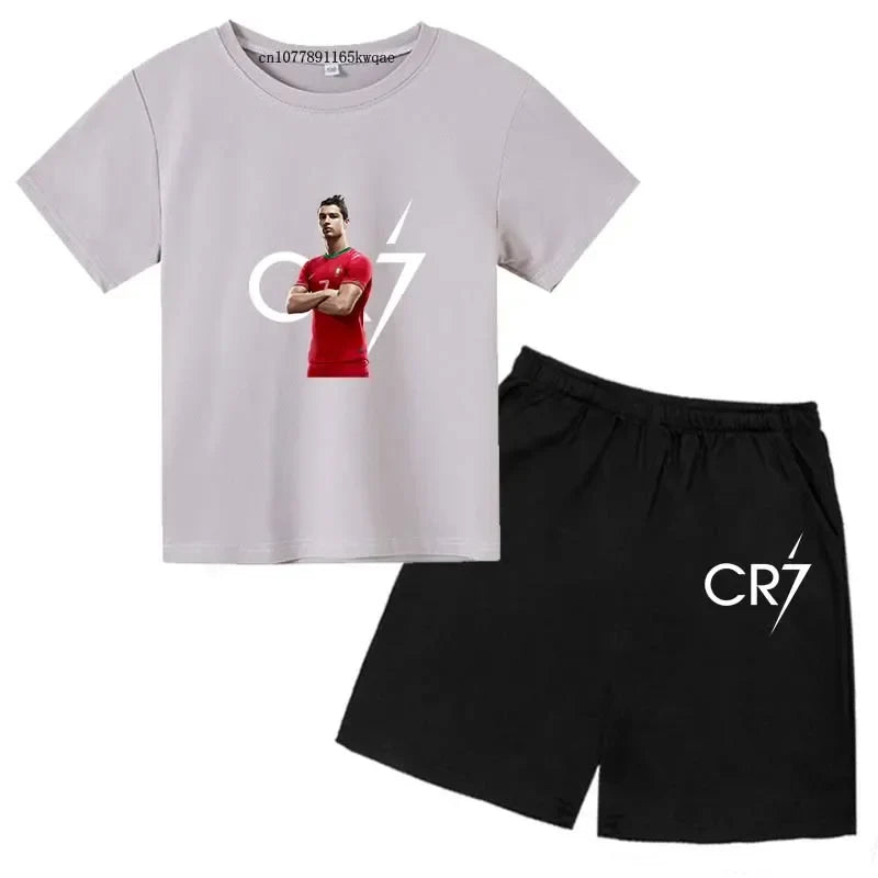Gyerek nyári szett pólóval és rövidnadrággal Cristiano Ronaldo - több változatban