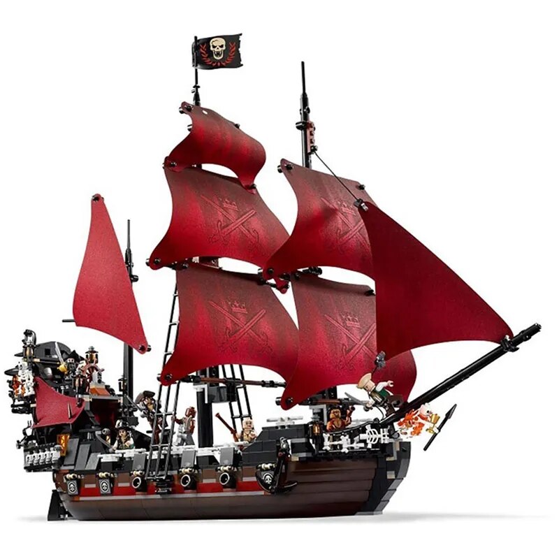 Piros kalózhajó Lego-hoz