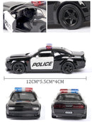 Dodge Challenger rendőrautó